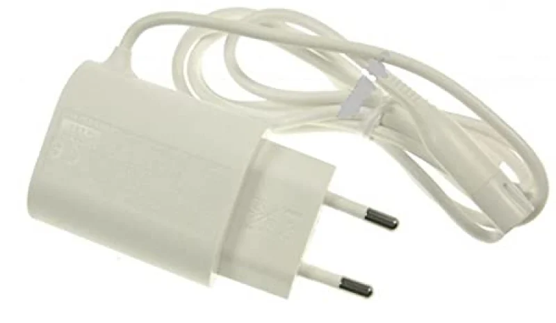 Chargeur secteur blanc pour 7180, 7185, 7280, 7285, 7380, 7385, 7480, 7580, 7680 Silk Epil 7 - BRAUN