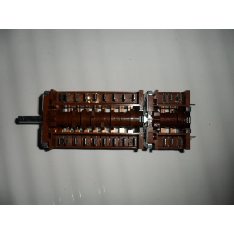 Commutateur de programme pour Four BRANDT 74X8130